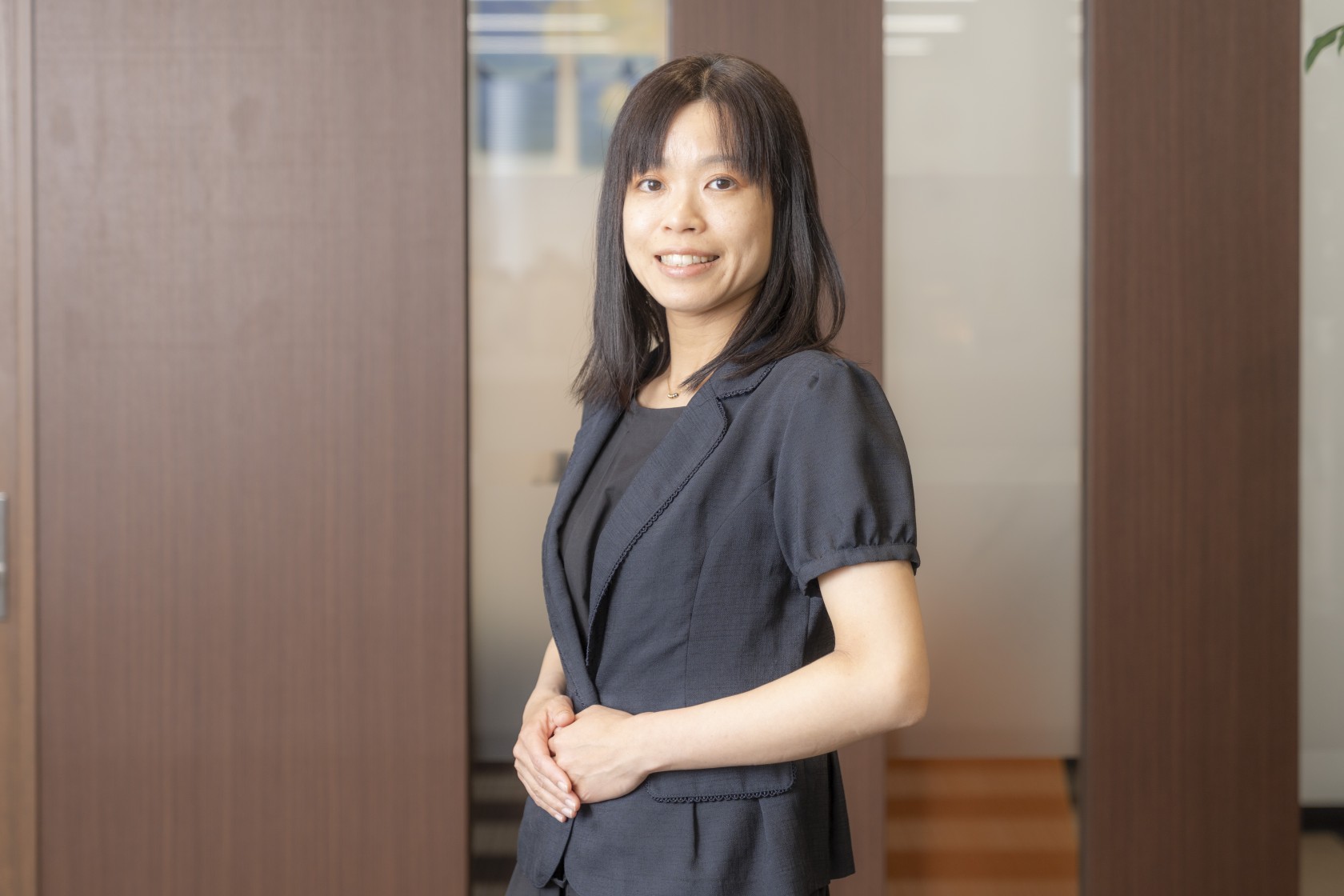 常にお客様の立場で考え、思いやりを持って対応いたします。