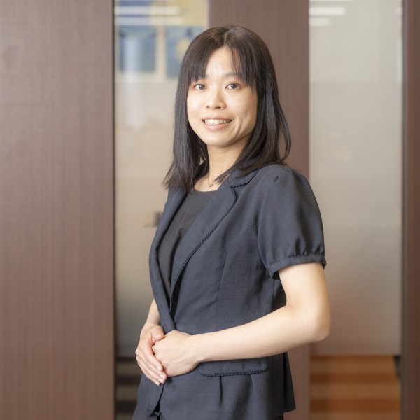 常にお客様の立場で考え、思いやりを持って対応いたします。